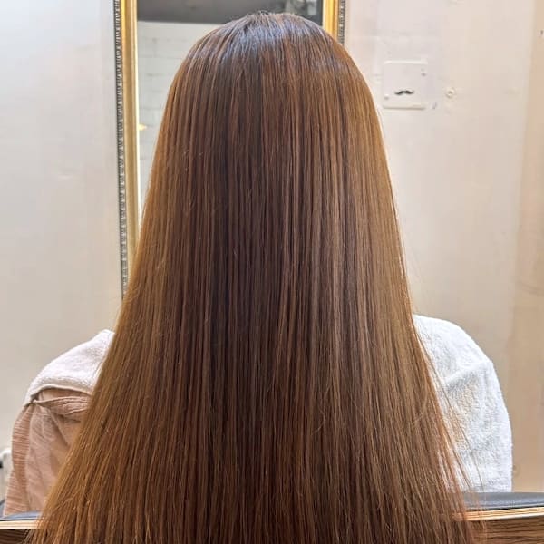 ナチュラルブラウン ストレートヘア ロング ダメージレス|atelier mim