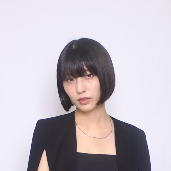 切りっぱなしボブ ミニボブ