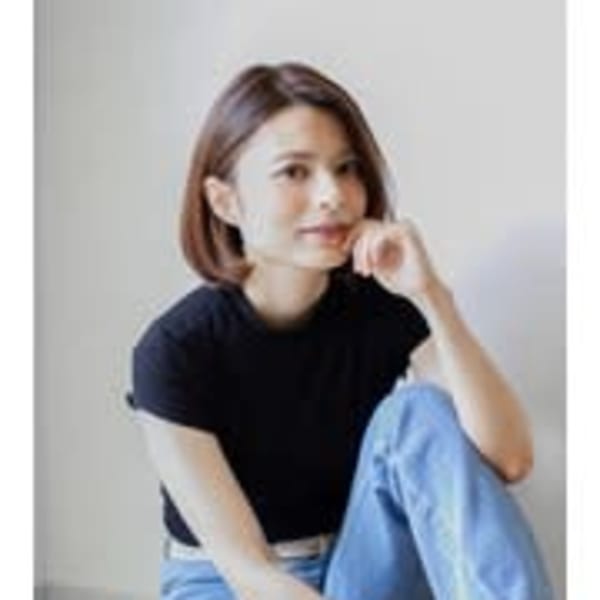 耳かけ×ナチュラルボブ(白髪染め可)|Laedi