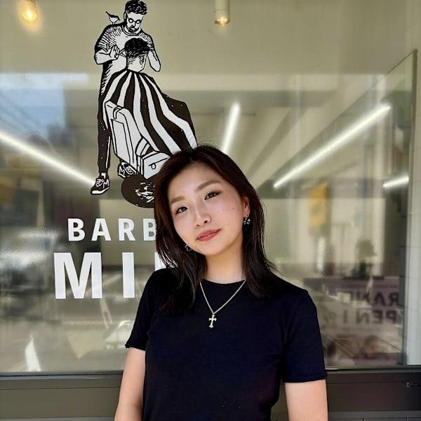 BARBER MIKI  塚本【バーバー ミキ ツカモト】のスタッフ紹介。BARBER　PYUA