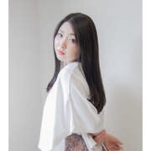 グレージュカラー×ロング(縮毛矯正可)|Laedi