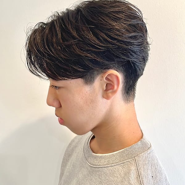 フェザーパーマ×センターパート