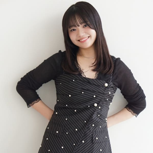 TAYA けやき通り店【タヤ ケヤキドオリテン】のスタッフ紹介。岡崎 桃香