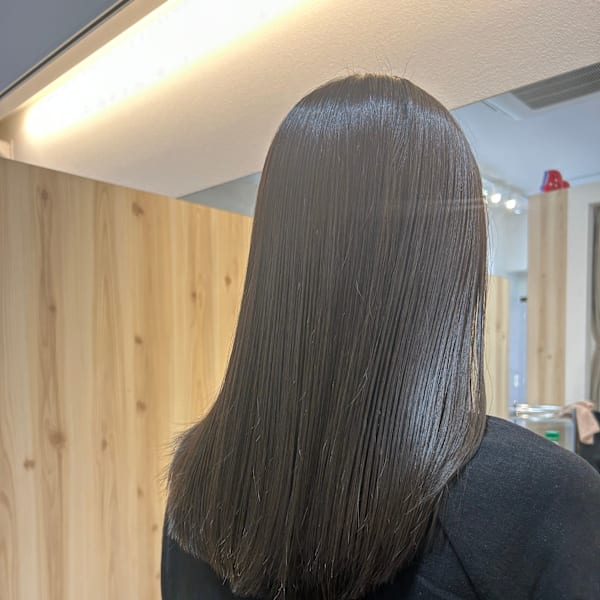 sou［ayaka］オリーブグレージュカラー