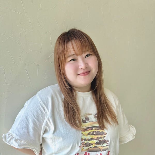 美容室FaB 千葉店【ビヨウシツファブチバテン】のスタッフ紹介。KASUMI