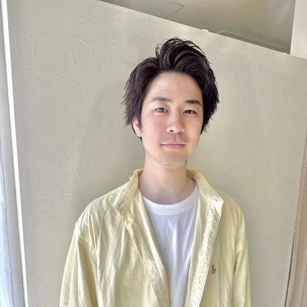 美容室FaB 千葉店【ビヨウシツファブチバテン】のスタッフ紹介。山田龍太