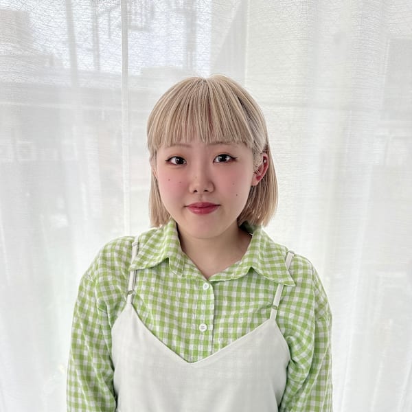 Atmos sunny terrace【アトモス サニーテラス】のスタッフ紹介。長船　涼香