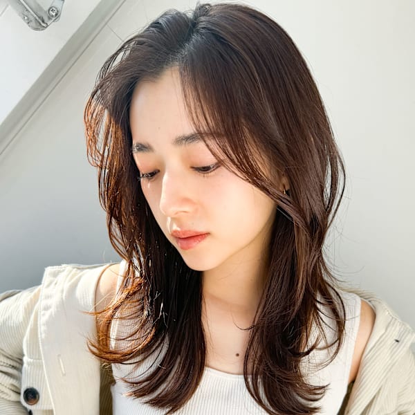 韓国風くびれヘア◎小顔前髪カット透明感カラーベージュカラー