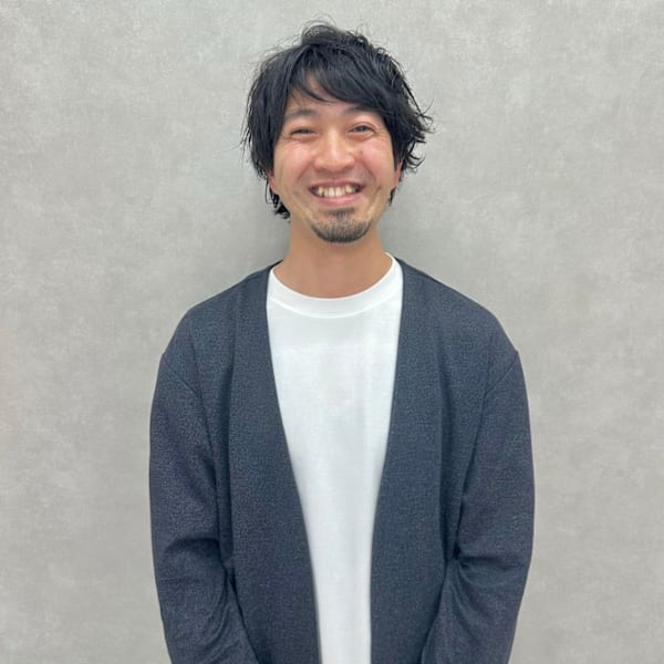 ROW札幌【ロウサッポロ】のスタッフ紹介。岡崎泰典 (Okazaki)