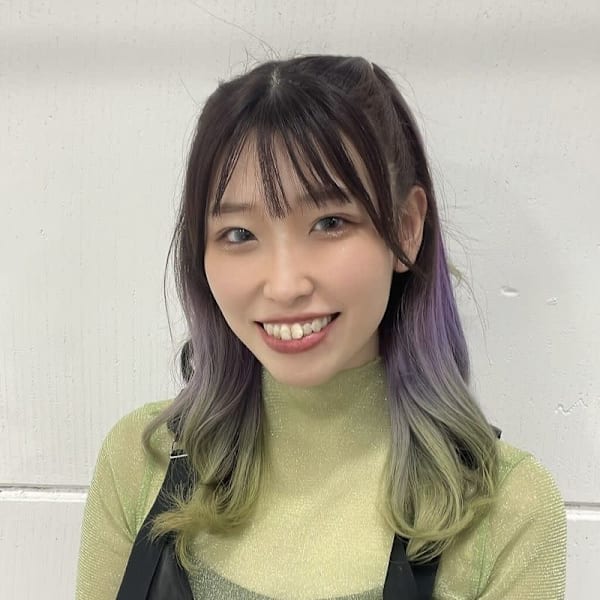 アイブロウサロン i'm 川崎店【眉毛専門店】【アイブロウサロン アイム　カワサキテン　マユゲセンモンテン】のスタッフ紹介。アヤノ 