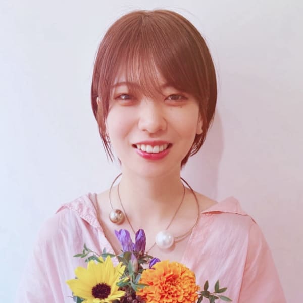 hair+resort bouquet【ヘアリゾートブーケ】のスタッフ紹介。佐藤　葵
