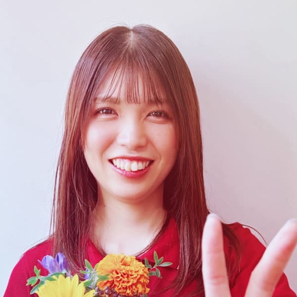 hair+resort valentine【ヘアリゾートバレンタイン】のスタッフ紹介。池田　悠里