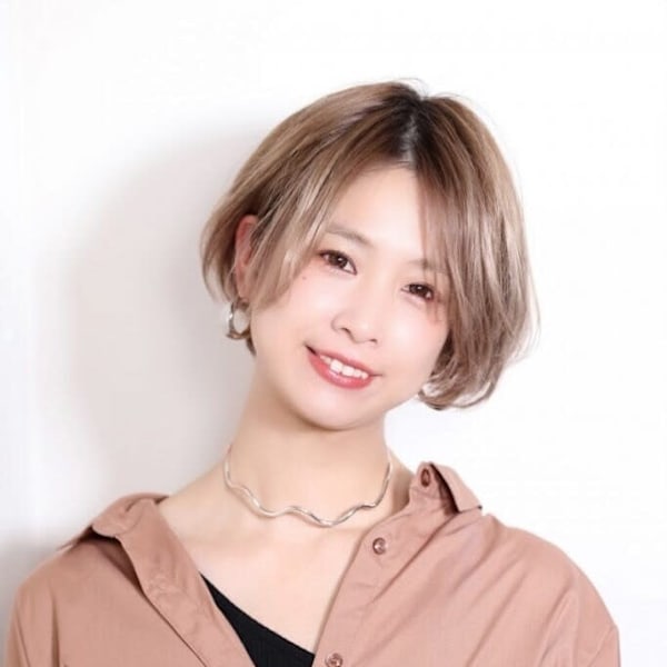 LIPPS hair 天神【9月4日 NEW OPEN】【リップスヘアー テンジン】のスタッフ紹介。坂口 香織