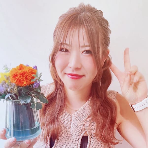 marché【マルシェ】のスタッフ紹介。亀井　文香