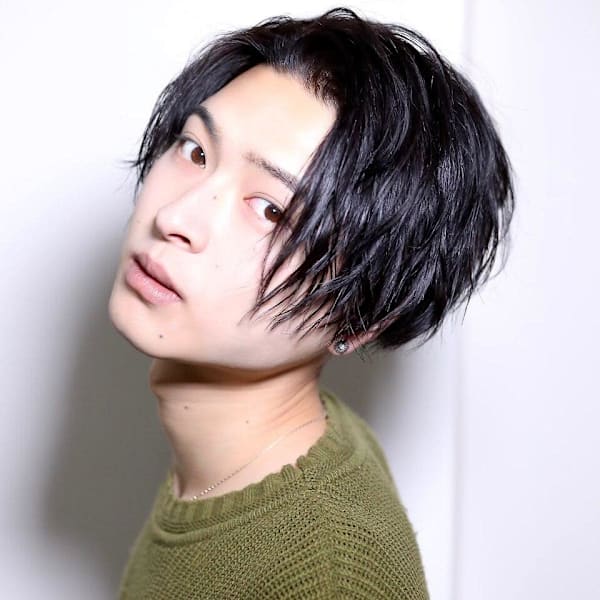 【艶髪】ミディアムセンターパート 3