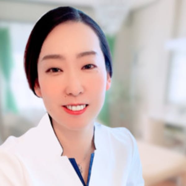 Salon enna【サロンエンナ】のスタッフ紹介。ミカミ　エリナ
