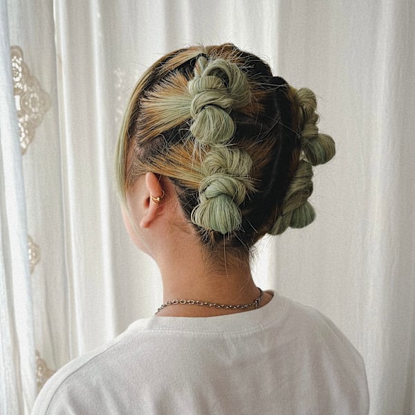 タイトリボンアレンジ/個性派ヘアセット/結婚式お呼ばれヘア