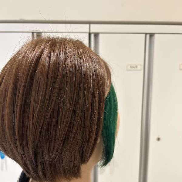 イヤリングカラー