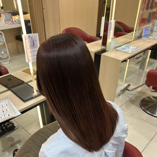 ピンクブラウン