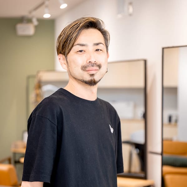 S’allier Hair salon【サ リエ ヘア サロン】のスタッフ紹介。多賀 広倫