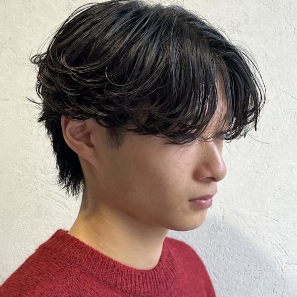 シャープな毛流れがかっこいいフェザーパーマ！|sie by KENJE