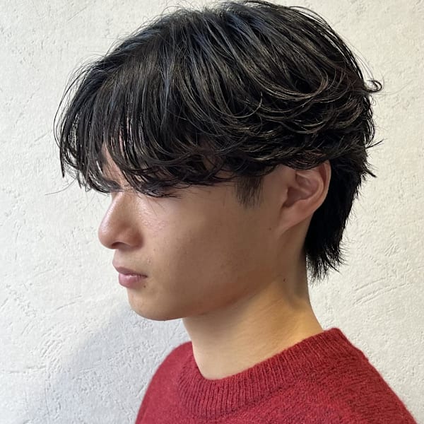 シャープな毛流れがかっこいいフェザーパーマ！|sie by KENJE