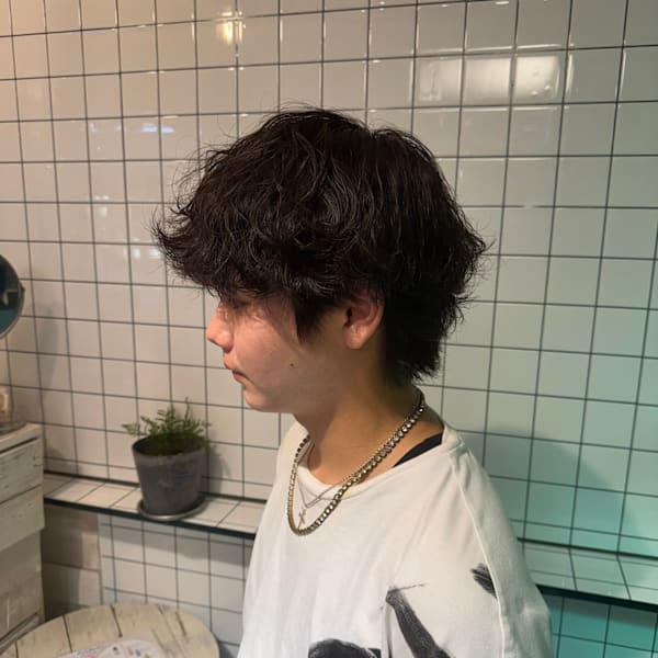 波巻きウェーブ巻きマッシュウルフ刈り上げなし