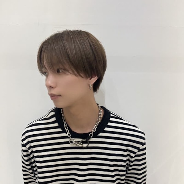 全席個室美容室 Zina 川崎 髪質改善&トリートメント【ゼンセキコシツビヨウシツ ジーナ カワサキ カミシツカイゼン】のスタッフ紹介。平山 大樹