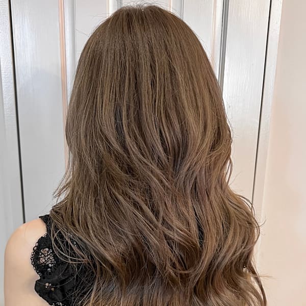 柔らか大人レイヤースタイル