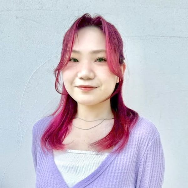 COVER HAIR bliss【カバーヘア ブリス】戸田公園/戸田公園西口店【カバーヘアブリス トダコウエン トダコウエンニシグチテン】のスタッフ紹介。寺田 遥菜