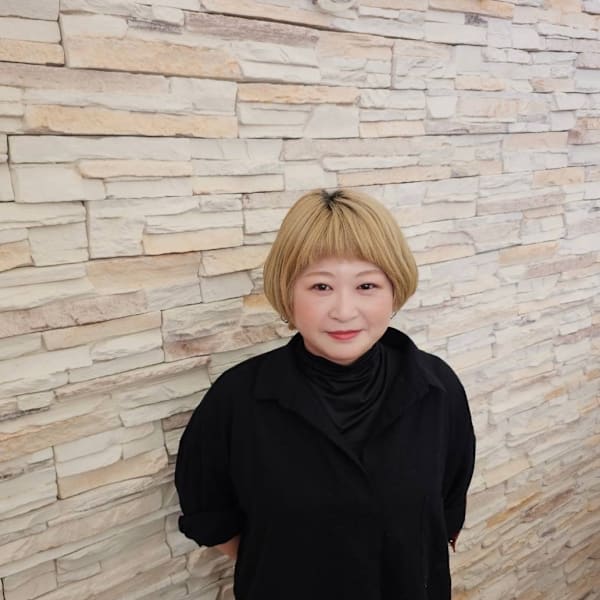 Ingrove ベイシア東金店【イングローブベイシアトウガネテン】のスタッフ紹介。飯嶋 春香