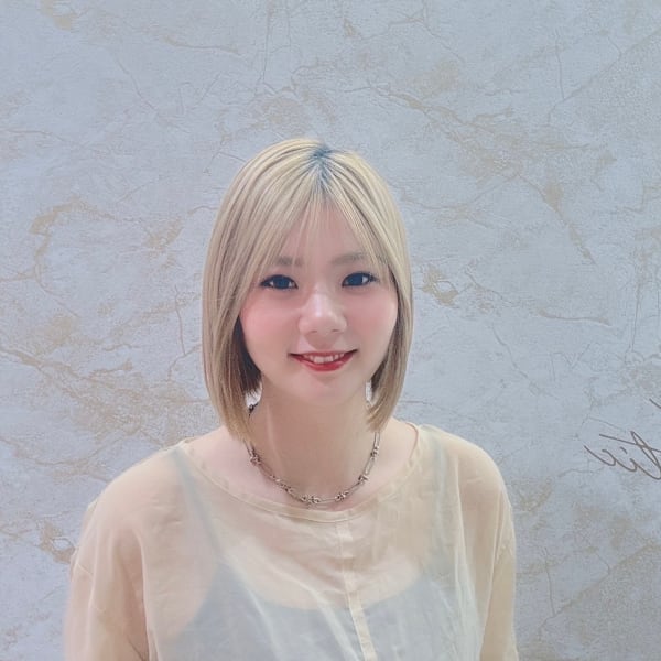 EARTH Authentic 岡山青江店【アース オーセンティック オカヤマアオエテン】のスタッフ紹介。東川 優美