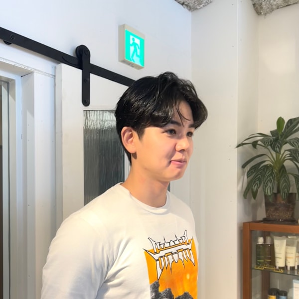 メンズビジネスヘア/メンズヘア/センターパート|HaKU