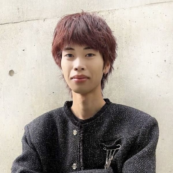 Zina 梅田 髪質改善&トリートメント&艶髪【ジーナ】【ジーナ ウメダ カミシツカイゼンアンドトリートメントアンドツヤガミ ジーナ】のスタッフ紹介。牧田 隼門