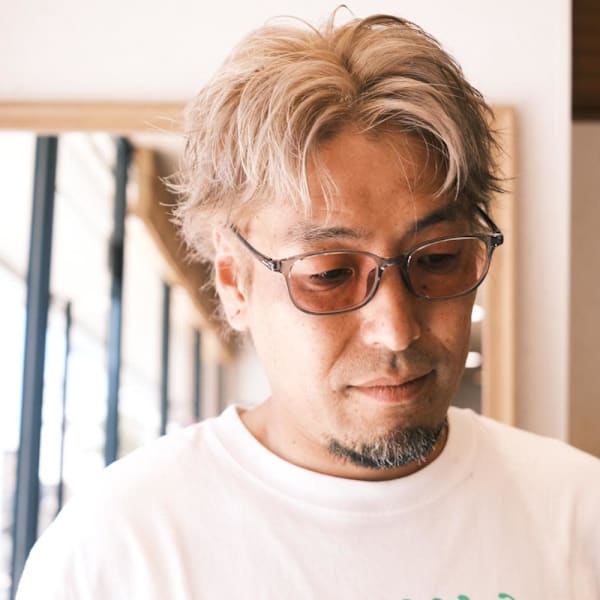 グレイヘアケアブリーチスパイキーショート平塚