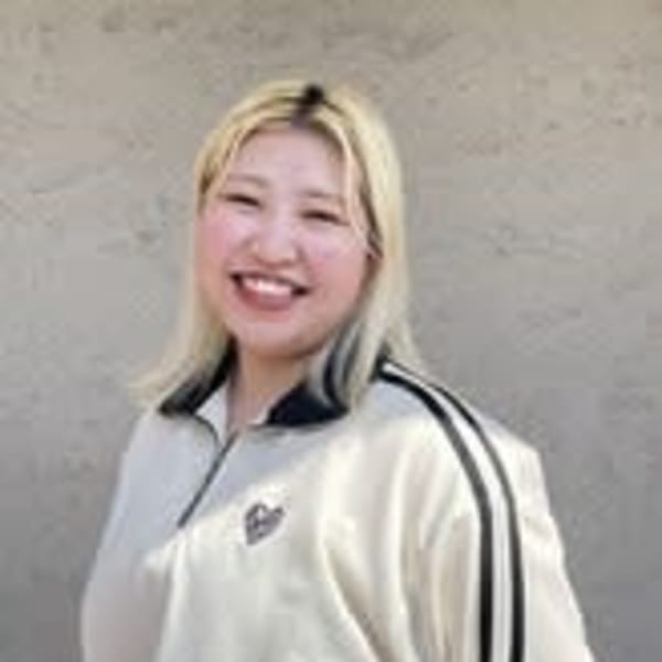 半個室型美容室 Sourire 西大分店【ハンコシツガタビヨウシツ スーリール ニシオオイタテン】のスタッフ紹介。山崎 和薫
