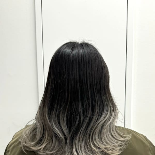 髪質改善/イルミナカラー／アディクシーカラー/ホワイトグレー