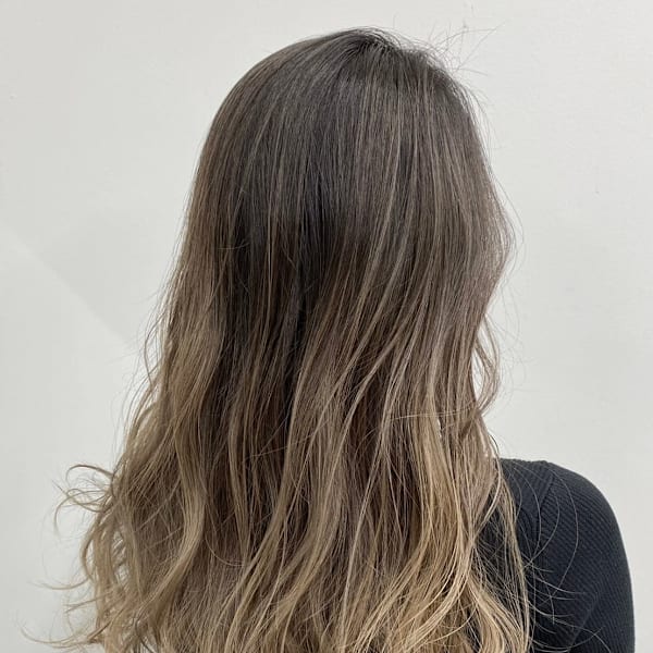 グレーベージュ ニュアンスカラー ミルクティーピンク ブルー