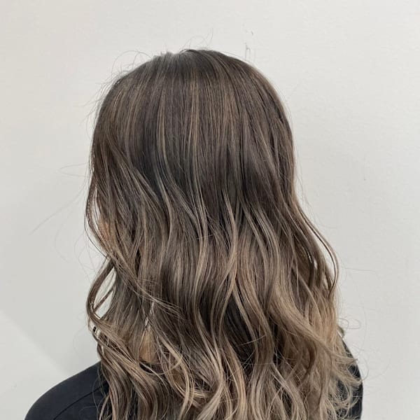 グレーベージュ ニュアンスカラー ミルクティーピンク ブルー