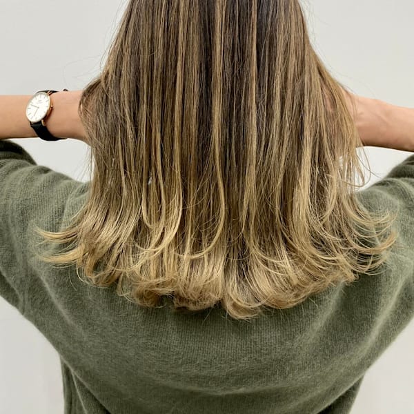 エアタッチミルクティーベージュ