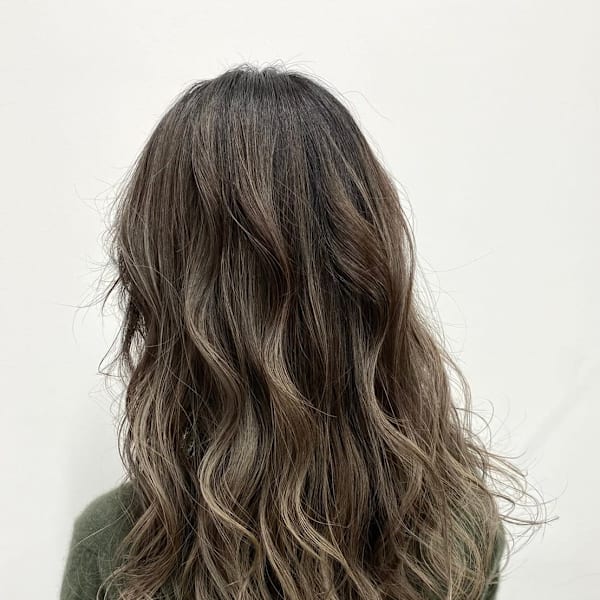 ピスタチオグレージュ