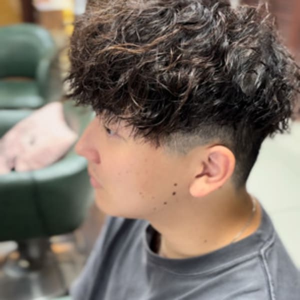 メンズパーマ×スペインカール