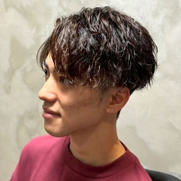 ツイストスパイラルパーマ サイドパート 刈り上げショート|完全個室 THIS IS BARBER 3rd