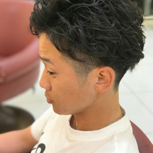 好印象メンズパーマ波巻きツイスパセンターパートナチュラル