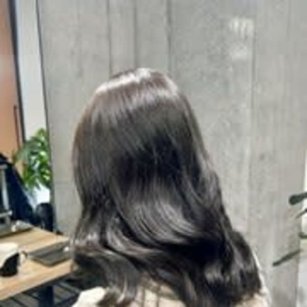 オリーブカラー×tokioトリ－トメント|OAK 溝の口 【オーク】