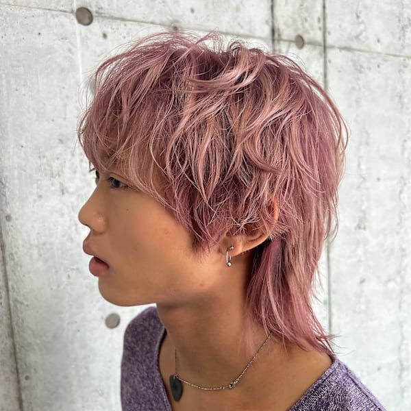 ウルフカット×ピンクベージュ