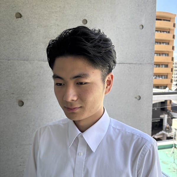 20代30代40代【センターパート】清潔感/ナチュラル/ビジ|メンズサロン West Side Cut Club　 メンズカット/メンズパーマ/眉毛