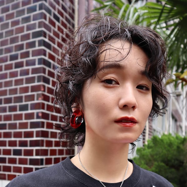 ウルフヘアのパーマスタイル