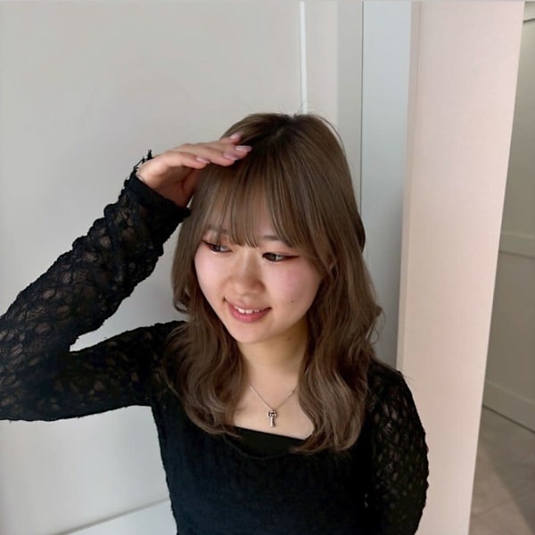 newi 広島【ネウィヒロシマ】のスタッフ紹介。Riria
