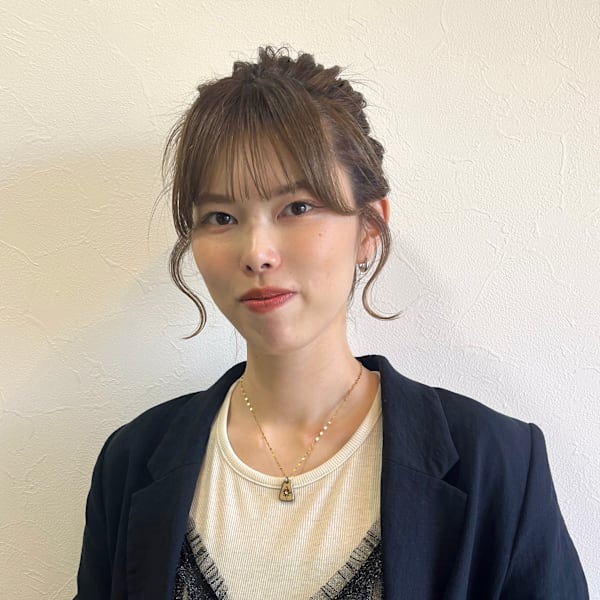 全席個室の美容室 Re:room 太田店【リルーム】【ゼンセキコシツノビヨウシツ リルーム オオタテン】のスタッフ紹介。kaho